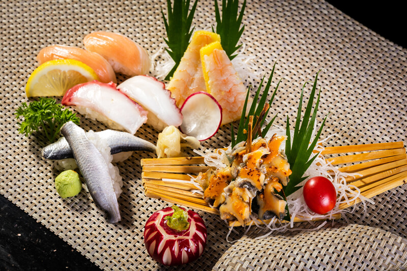 Mua Sushi & Sashimi Nhật Online Ở Đâu