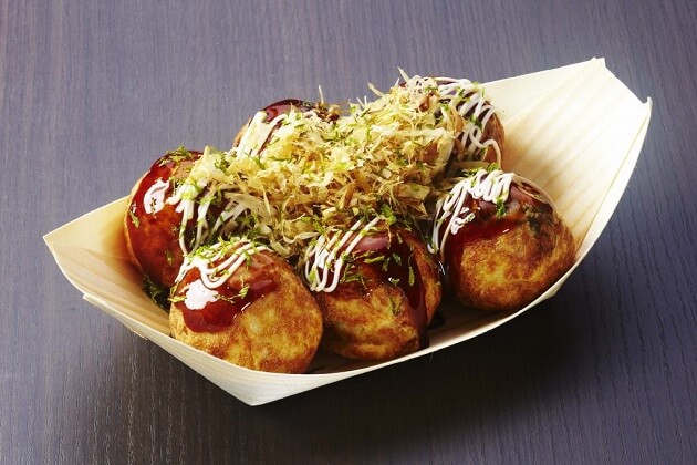 Takoyaki - những món ăn vặt ngon nhất nhật bản