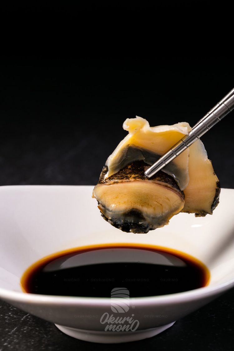 Thịt ốc sushi - Topshell sushi