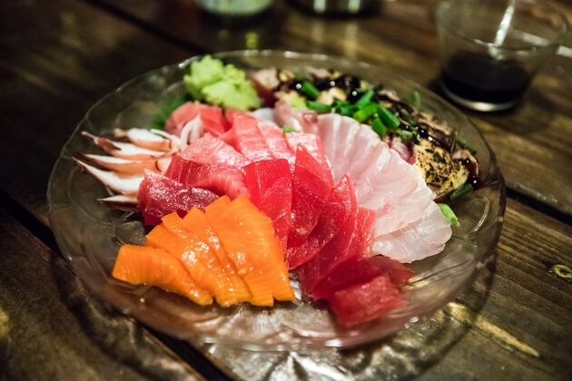 Tổng Hợp Những Quán Sushi Và Sashimi Ngon Giá Rẻ Tại Hà Nội