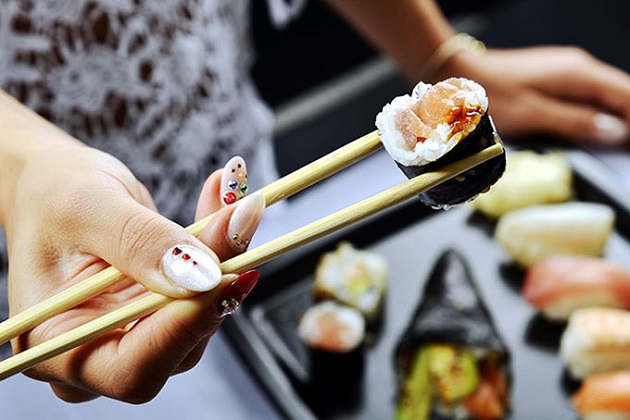 cách ăn sushi đúng cách